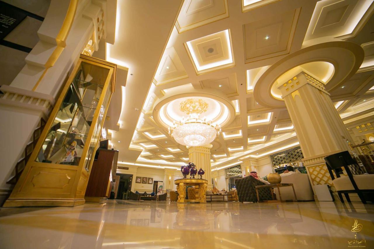 카사블랑카 그랜드 호텔 제다 외부 사진 The lobby of the hotel